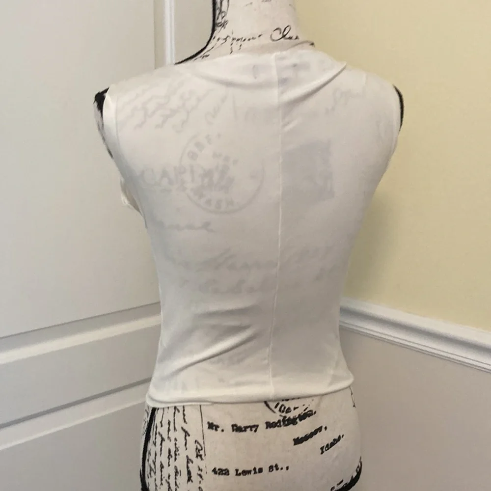 NWOT J.CREW WHITE TOP